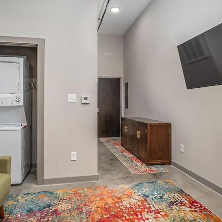 The Davis Lofts At Main Street - Unit 1E Apartment ร็อกกี้เมาท์ ภายนอก รูปภาพ
